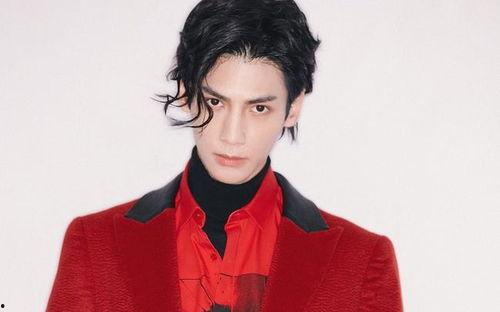 八卦大爆料罗云熙最新,揭秘明星背后的故事与成长