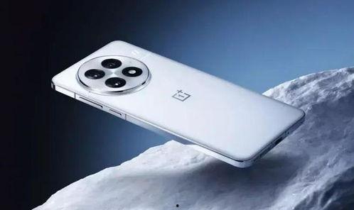 一加15最新爆料,性能与设计双突破，引领手机行业新潮流！”