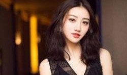 娱乐八卦最新爆料景甜,神秘男友身份引网友热议